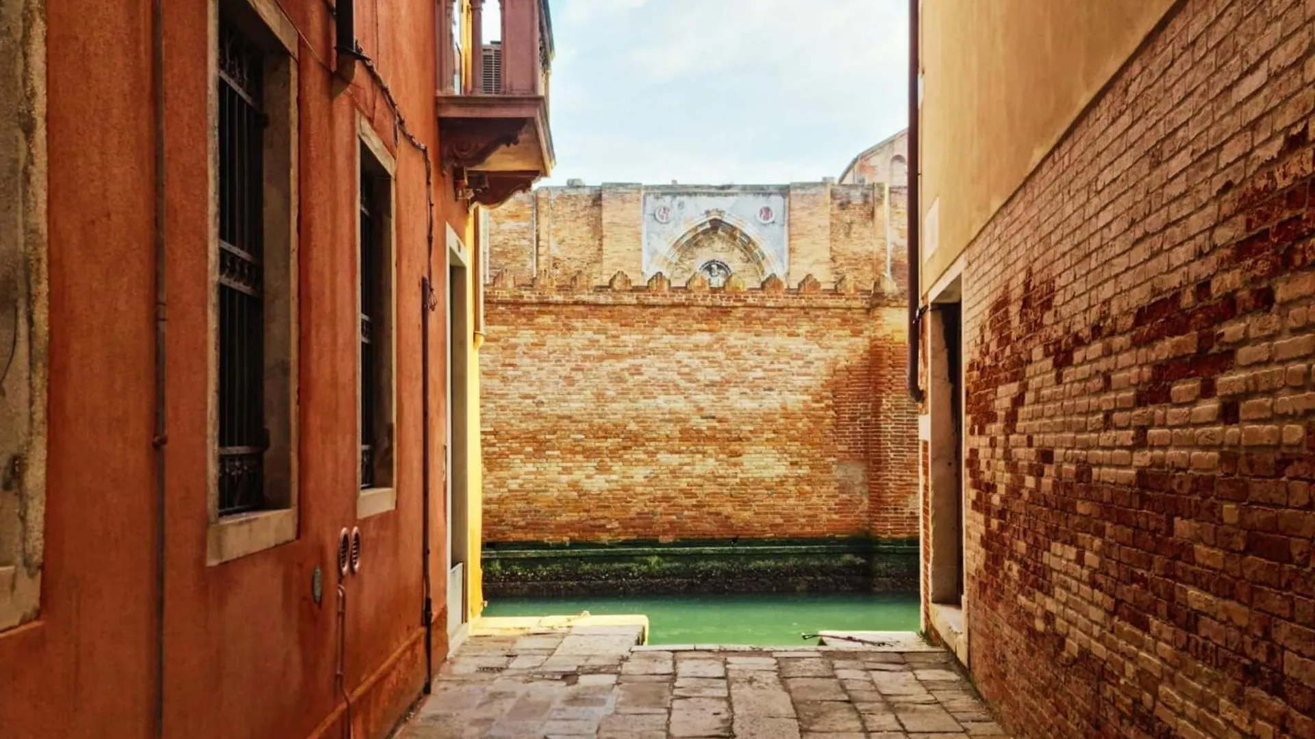 Pavarotti Venecia 0*,  Italia