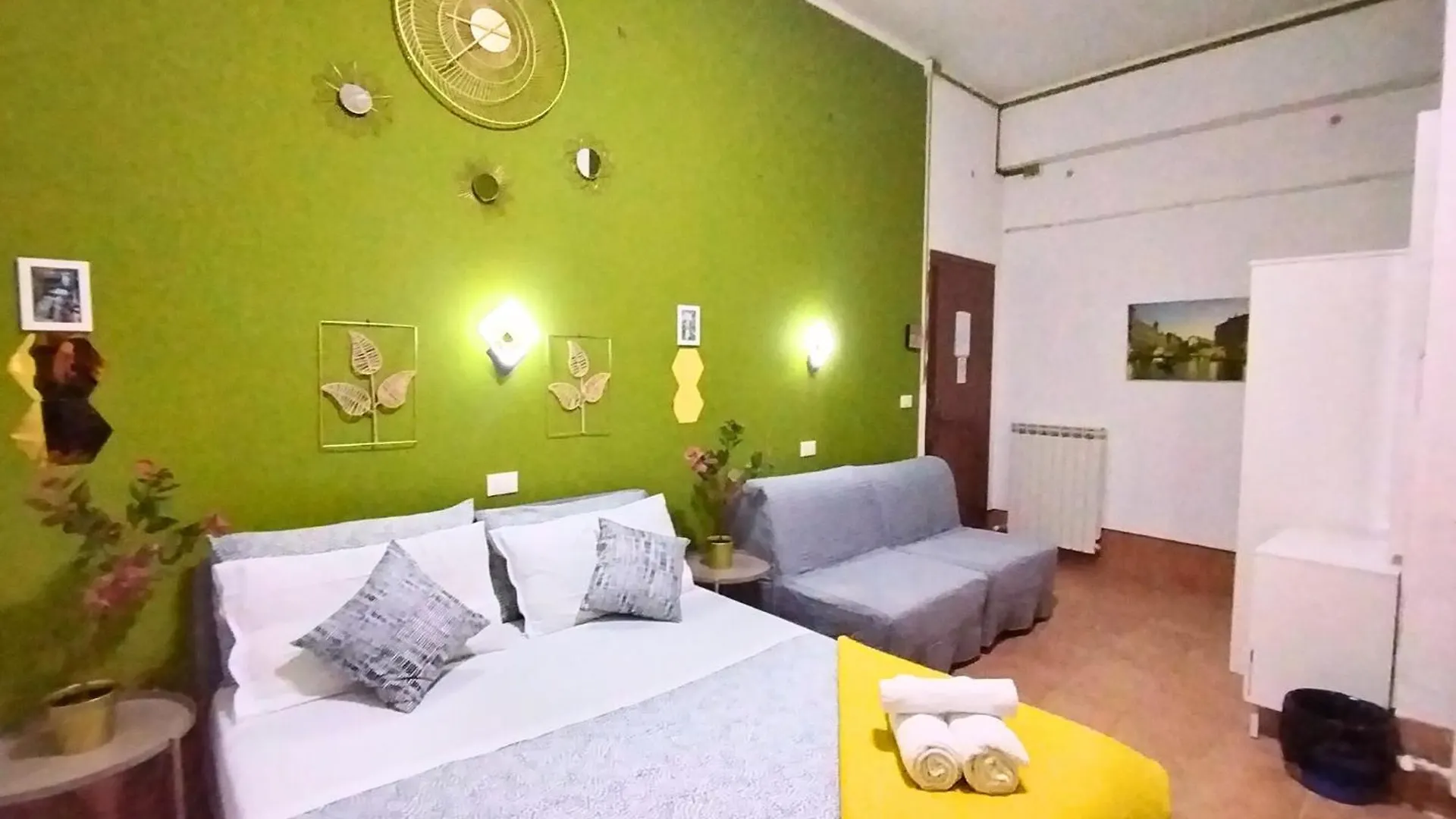 Pavarotti House Venezia 0*,  Italia